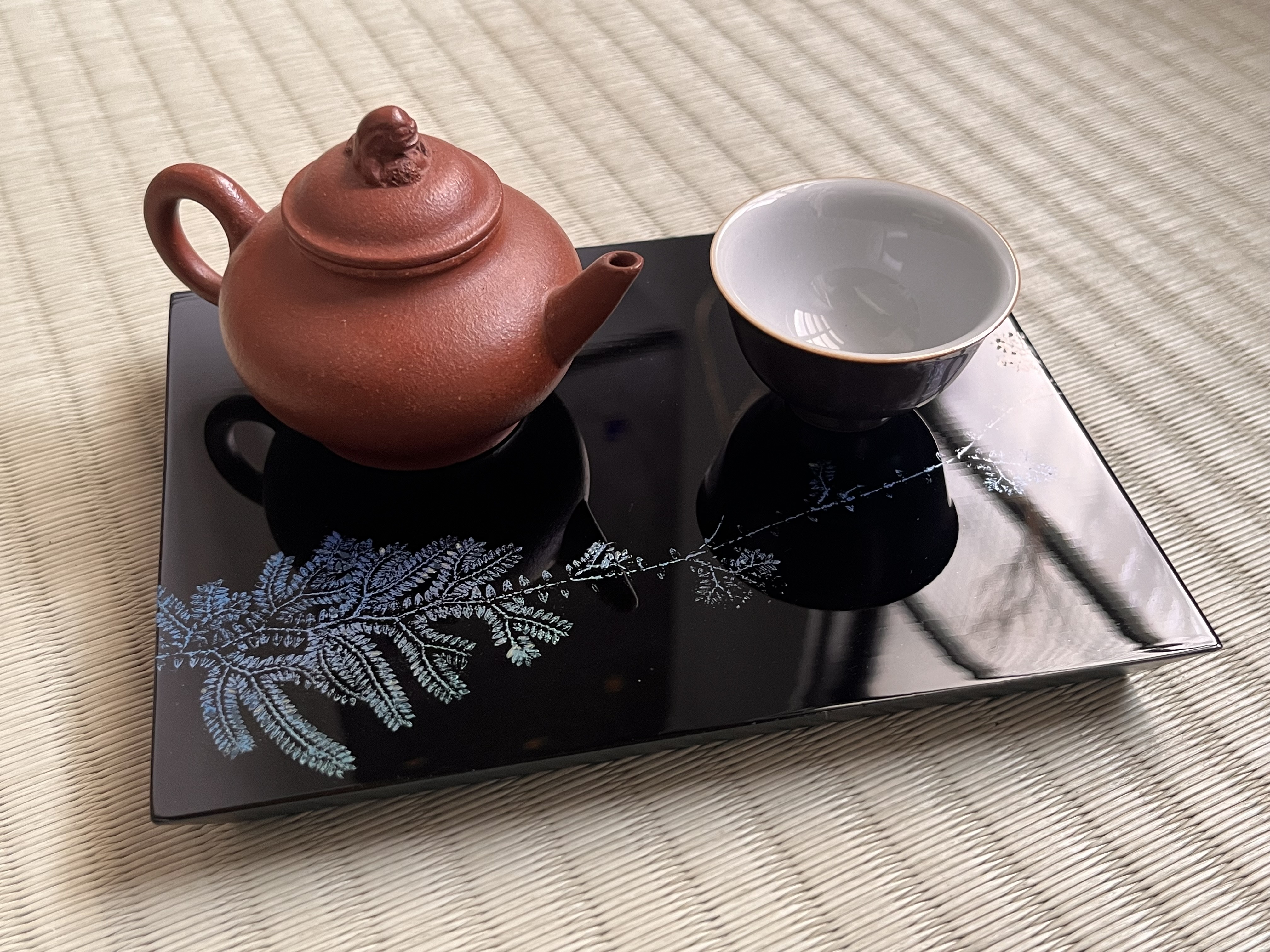 貼葉蒔繪漆盤作品範例 貼葉蒔繪漆盤作品範例